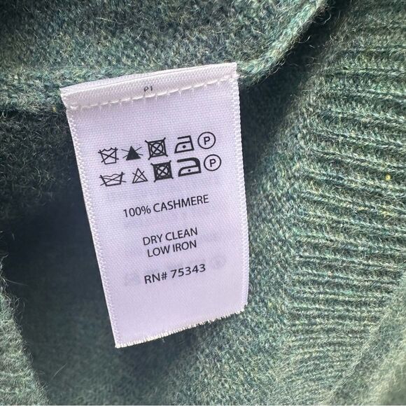 Cashmere Sweater Womens Size XS Green Crew Neck Soft Casual - Picture 3 of 3